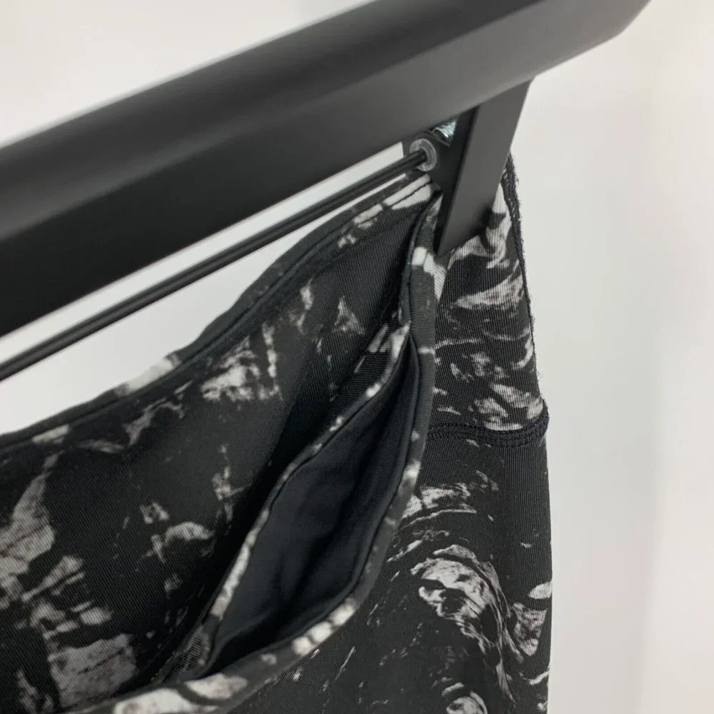 ALO Leggings Black White Marbled Tie Dye Mid Rise Full Length_9